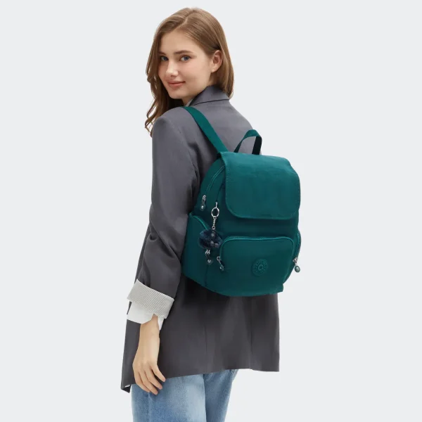 תיק גב קטן CITY ZIP S