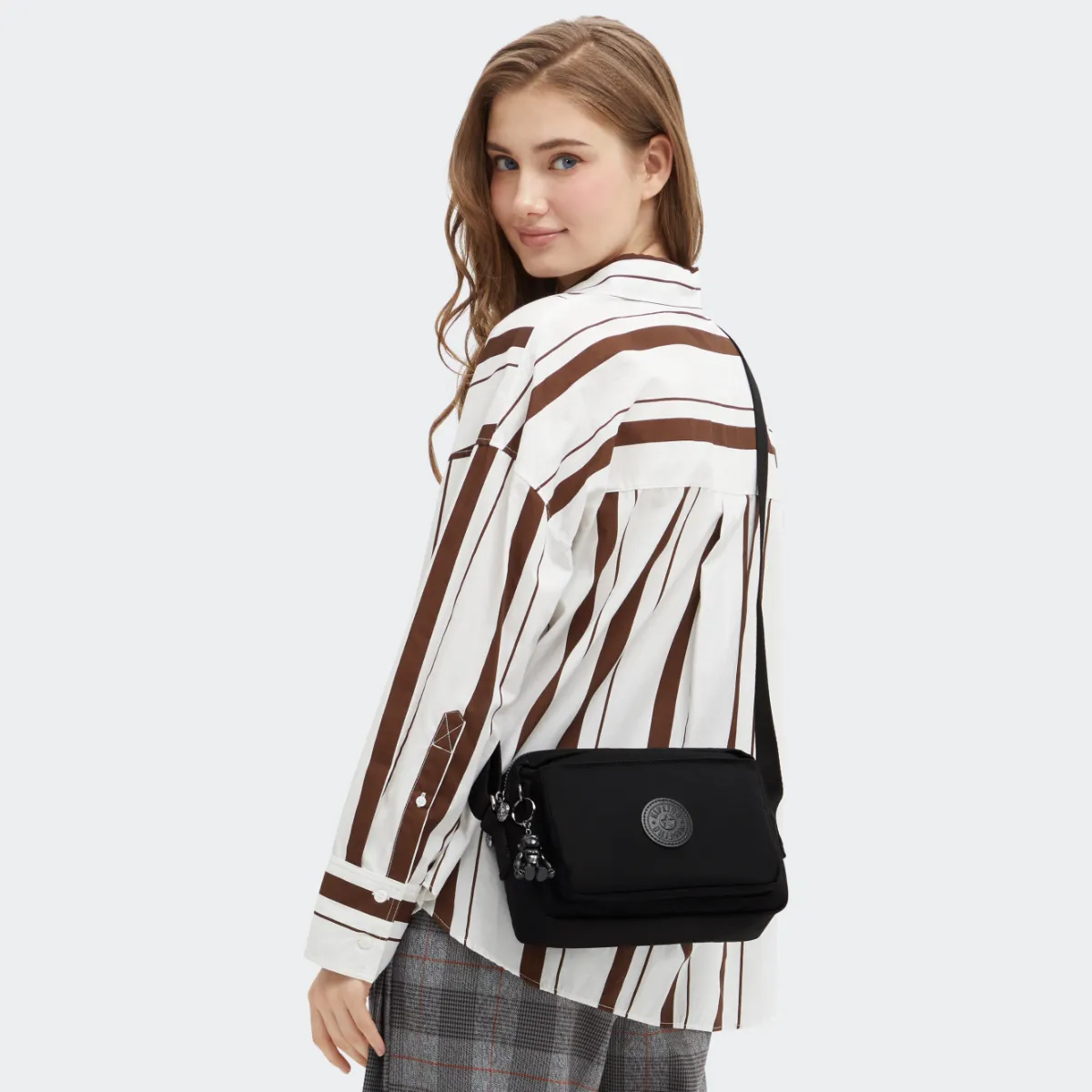 תיק צד בינוני ABANU M